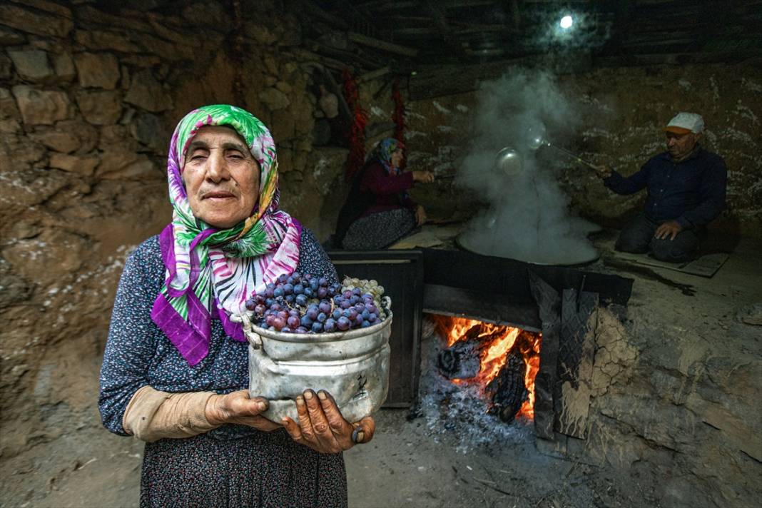 Konya’da üzümlerin tatlı yolculuğu başladı 7